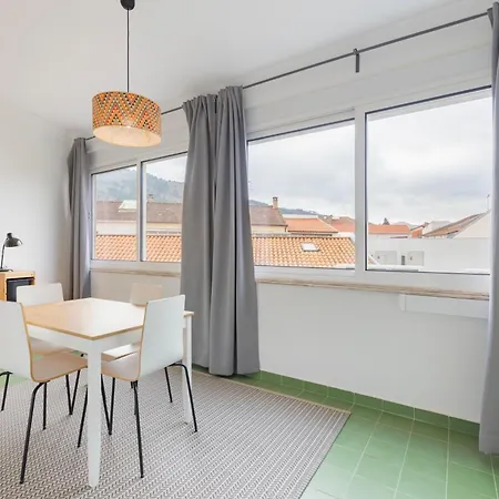 Apartment Remodeled Historical In The Center Fundao