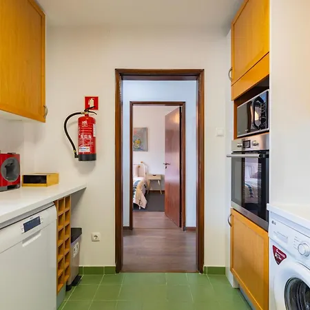 Apartment Remodeled Historical In The Center Fundao