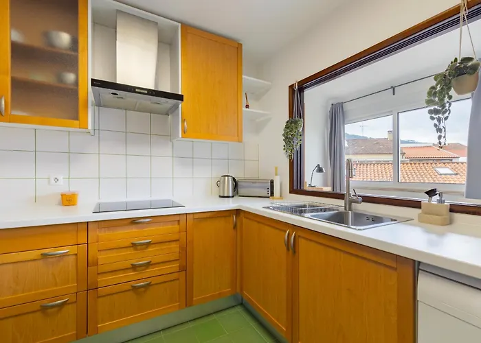 Remodeled Historical In The Center Апартаменты *