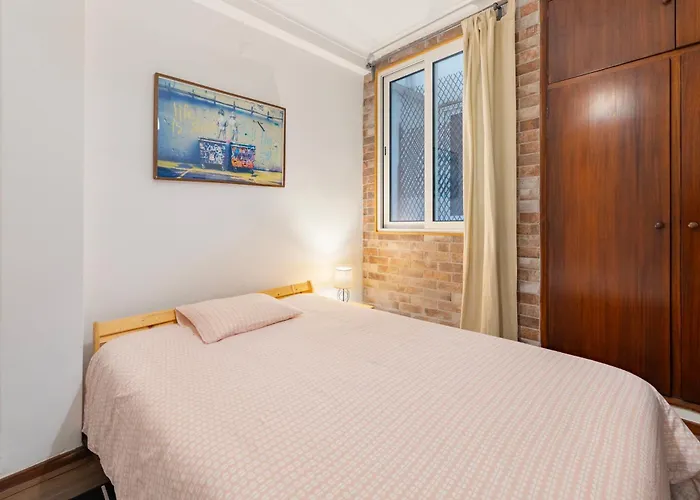 Апартаменты Remodeled Historical In The Center