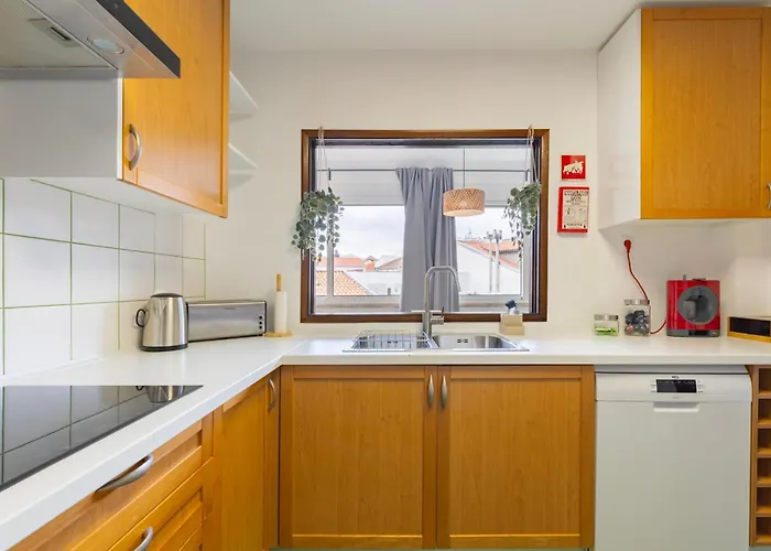 Remodeled Historical In The Center *