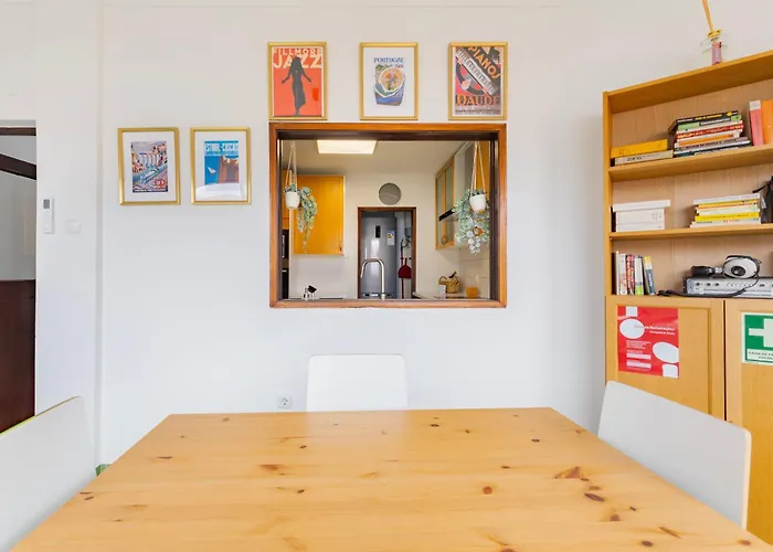 Remodeled Historical In The Center